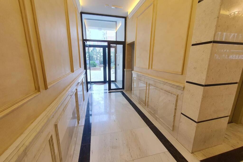Luxury Green Apartment พริสตีนา ภายนอก รูปภาพ