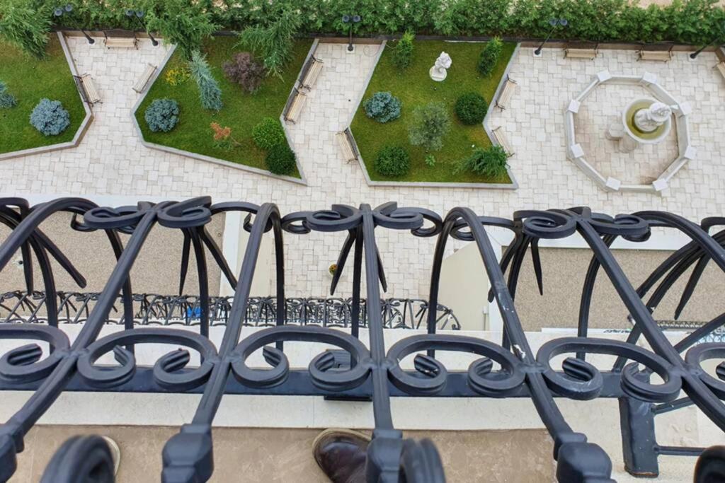 Luxury Green Apartment พริสตีนา ภายนอก รูปภาพ